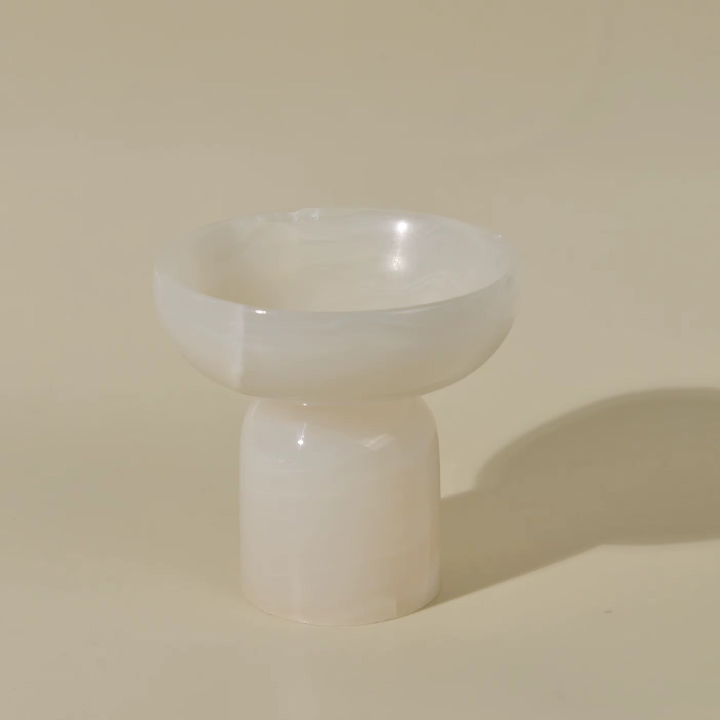 Embergrain Marble Holder