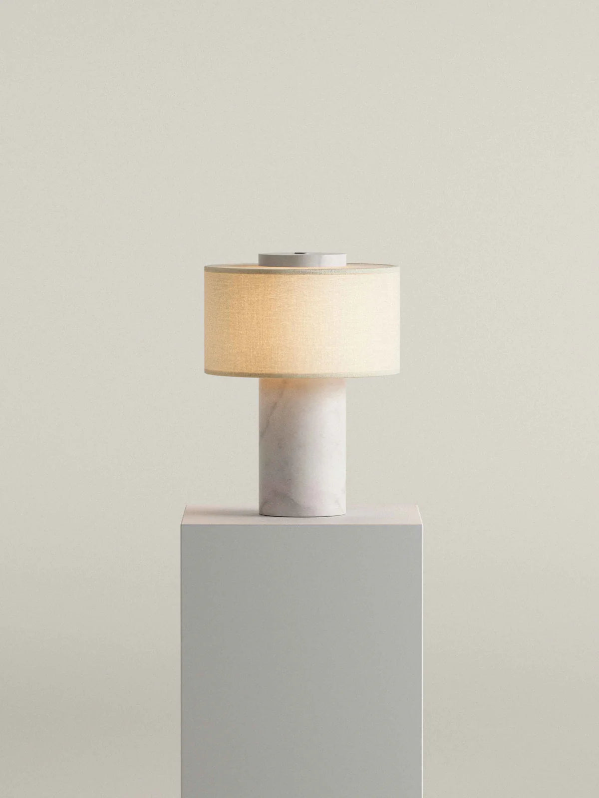 Aura Portable Lamp - WHITE STONE