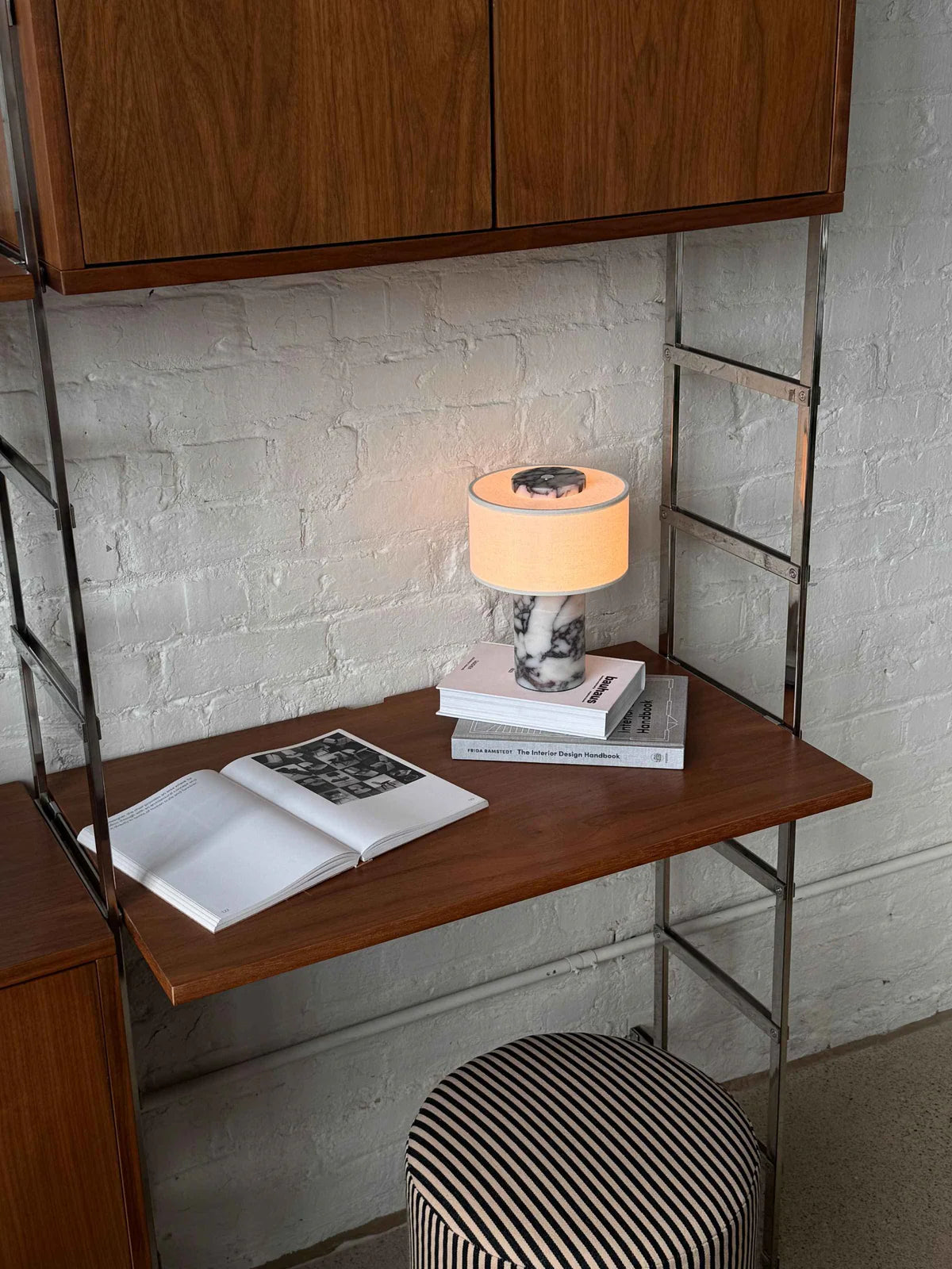 Aura Portable Lamp - TOTEM MARBLE