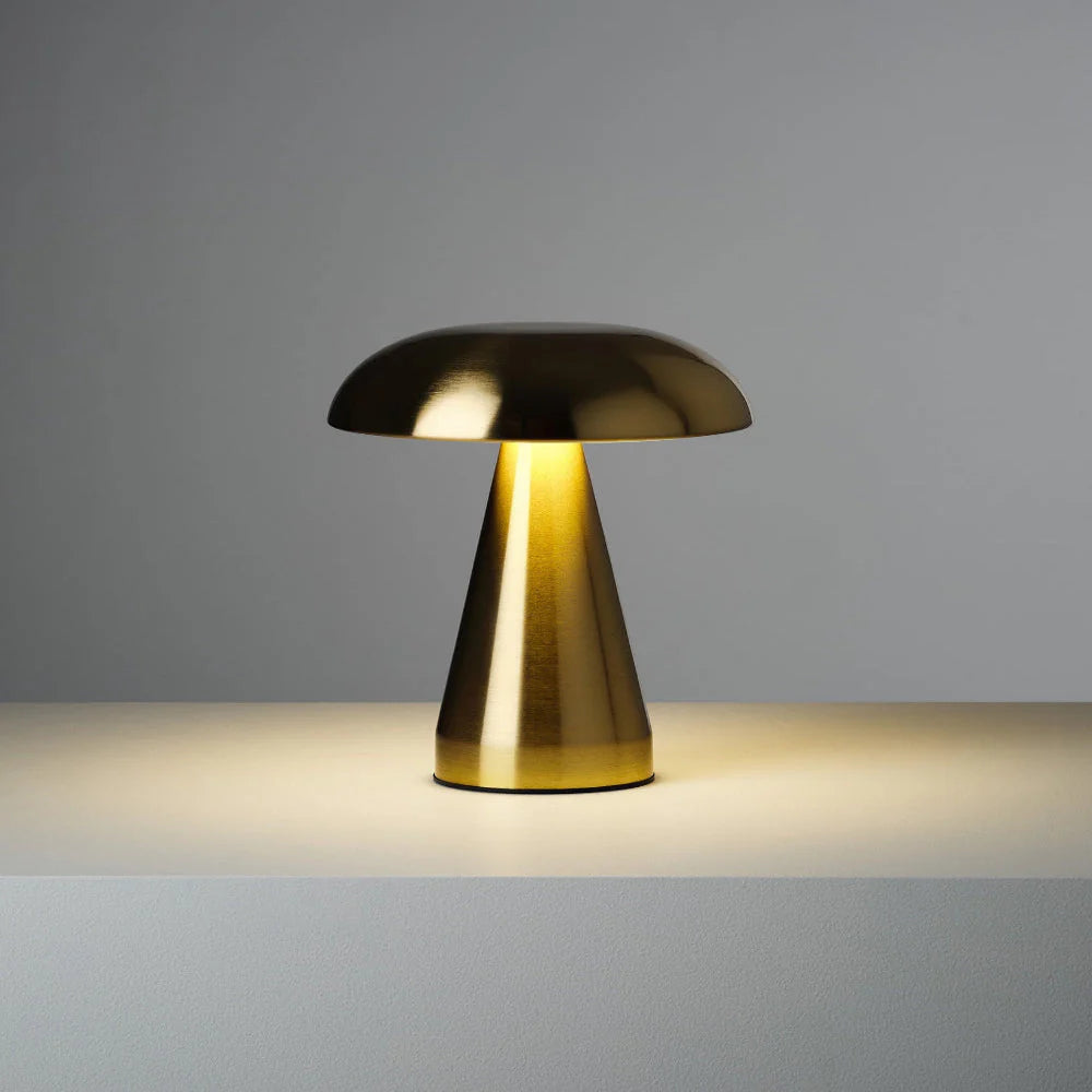 Solenne Lamp