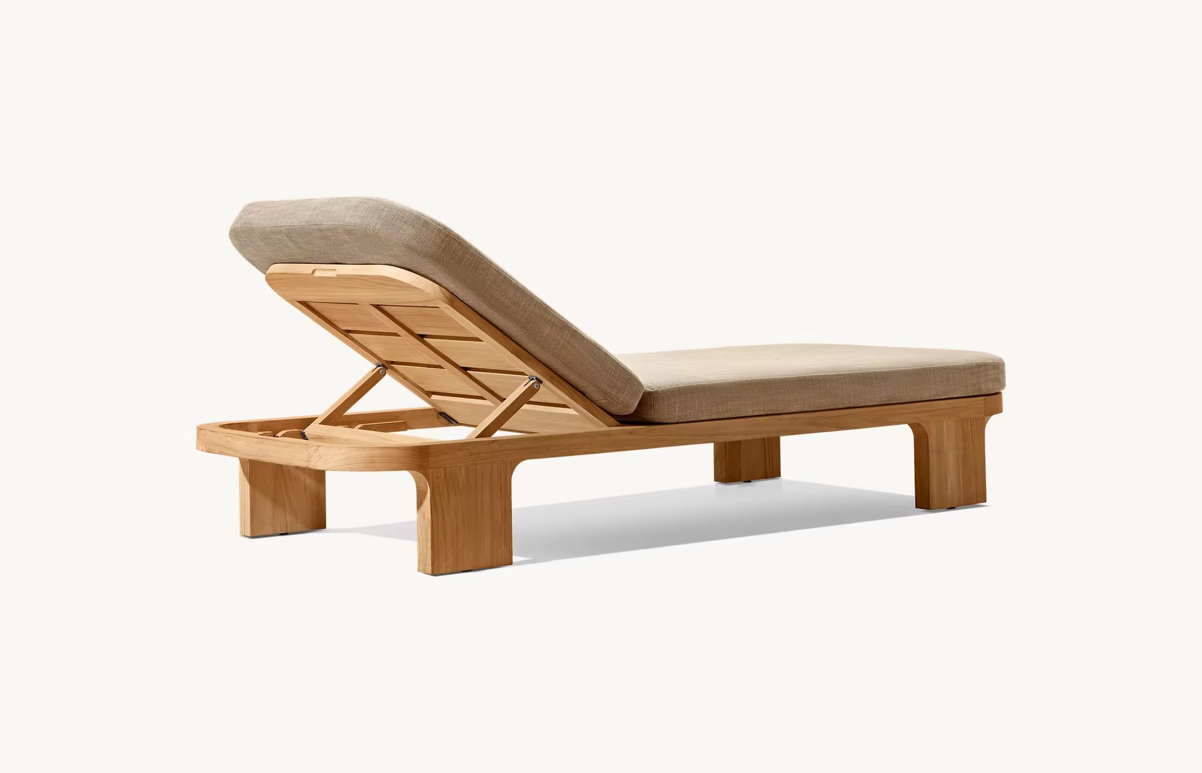 Mura Outdoor Lounger